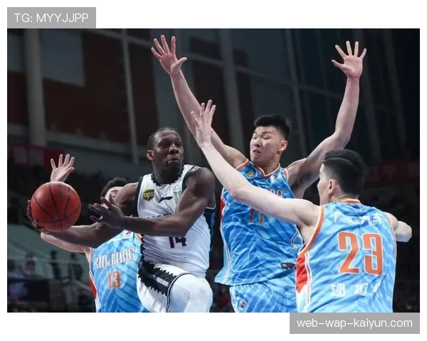 河南队锋线效率低迷成症结 主场优势难掩进攻端创造力不足 河南队锋线效率低迷成症结 主场优势难掩进攻端创造力不足